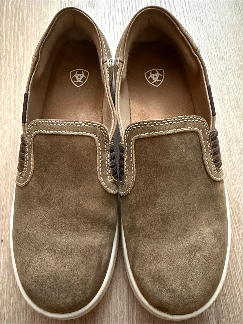 Ariat Olive Brown Slip-On Casual Loafers with Cream Soles - Picture 2 of 4